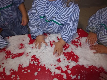 Haciendo nieve en Nursery 2