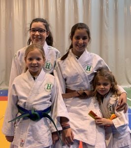 Ceremonia de cambio de cinturón en Judo