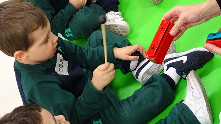 Taller de musicoterapia en nursery