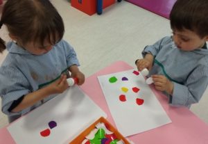 Desarrollo óculo manual en Nursery 2