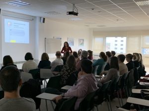 En 'Espacio para padres Humanitas' Educar en las nuevas tecnologías