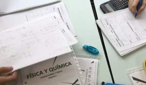 Resolución de problemas de física en 4º de ESO