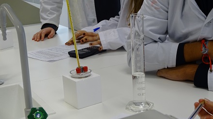 Práctica de una calorimetría en 1º de Bachillerato
