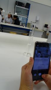 Práctica de una calorimetría en 1º de Bachillerato