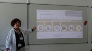 Científicas de la AECC con los alumnos de 1º de Bachillerato