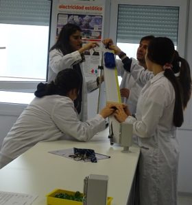 Cuerpos enlazados y planos inclinados en 1º de Bachillerato