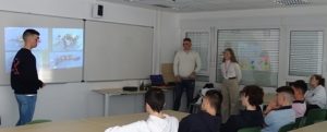 Explicación de cómo es su día en la Academia General Militar de Zaragoza 