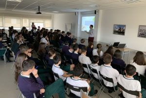 Reunión informativa de paso de curso para los alumnos de 2º y 3º de ESO