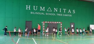 Habilidades con el aro en 1º de Primaria