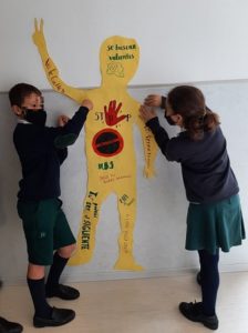 Día internacional contra la violencia y el acoso en la escuela en Primaria