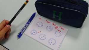 Jugando al bingo en inglés en 4º de Primaria