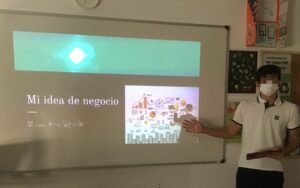 CREA TU PROPIA EMPRESA